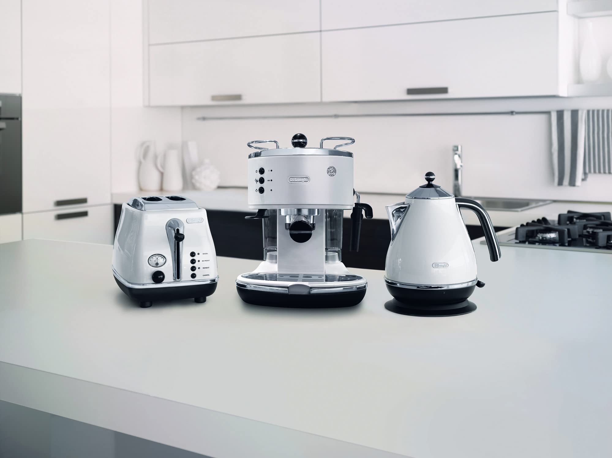 Cafetieres expresso, Noir/Argent/Blanc - Delaria Exclusive