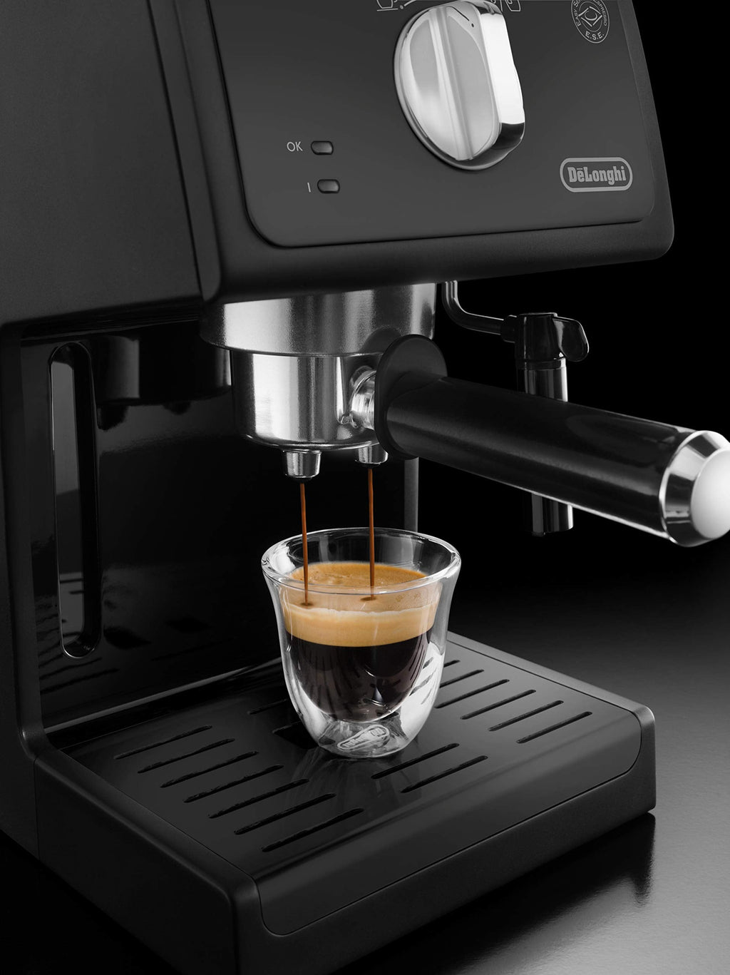 Machine à expresso, Porte-filtre avec finition aluminium, Noir - Delaria Exclusive